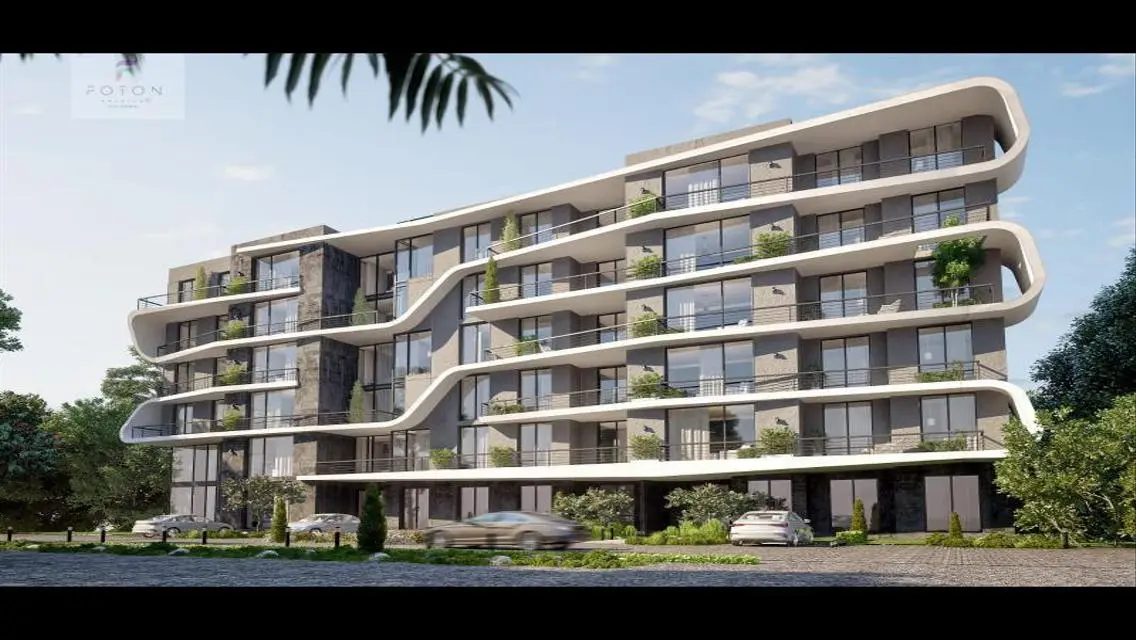 Luxury Apartment Overlooking Lakes for Sale