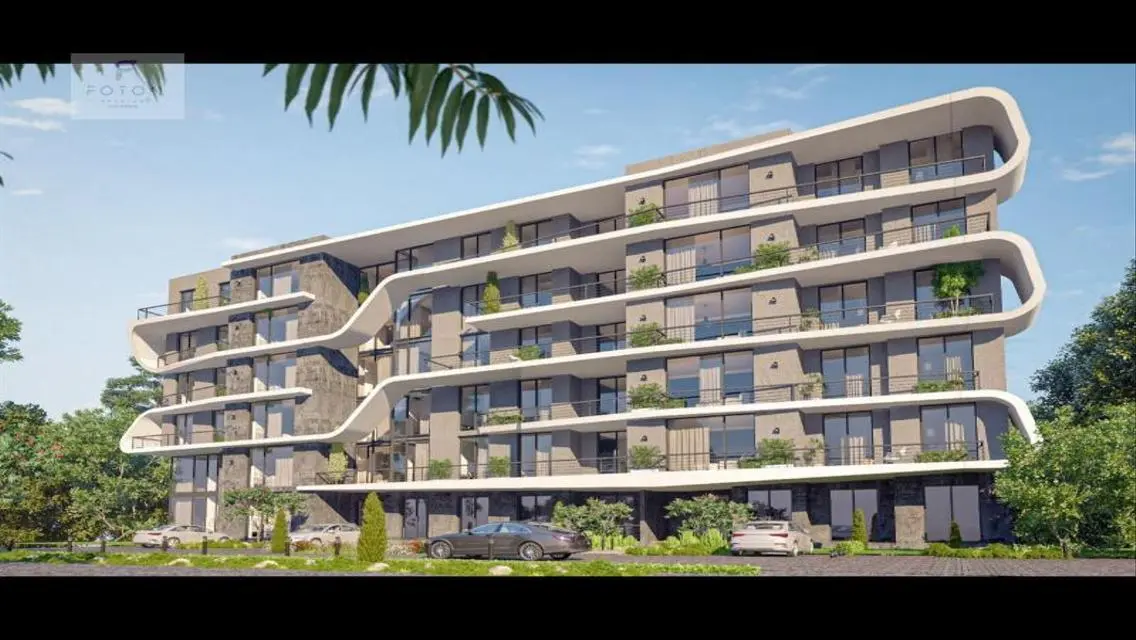Luxury Apartment Overlooking Lakes for Sale