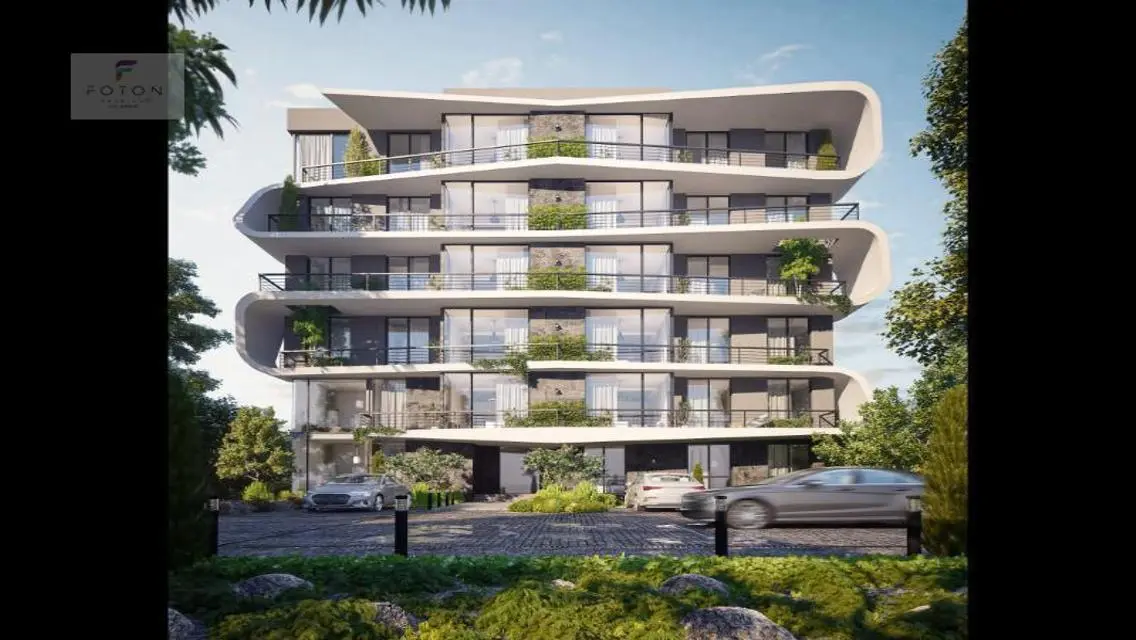 Luxury Apartment Overlooking Lakes for Sale