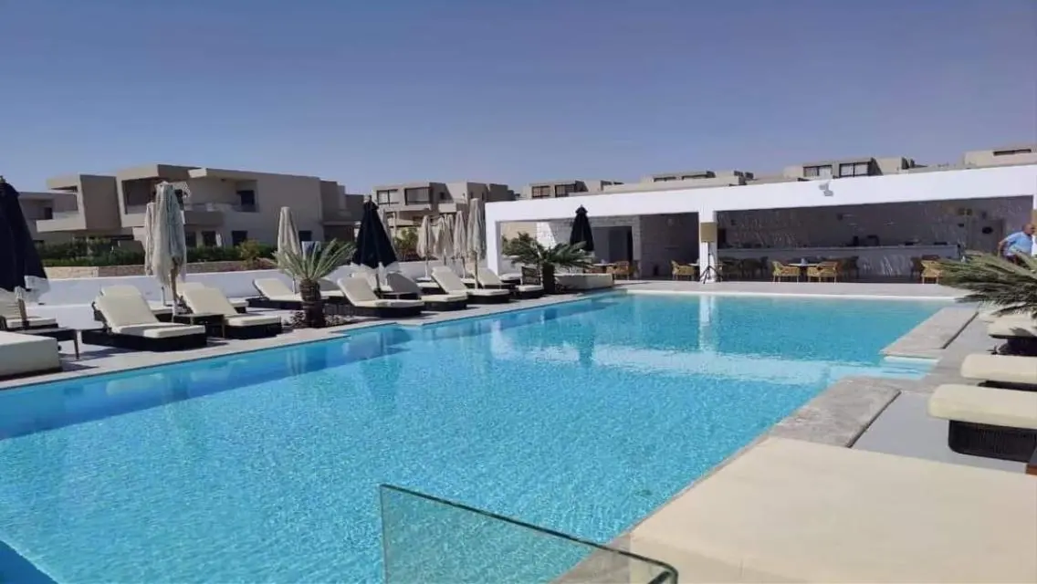Luxury Apartment in Azha Sokhna with Stunning Views