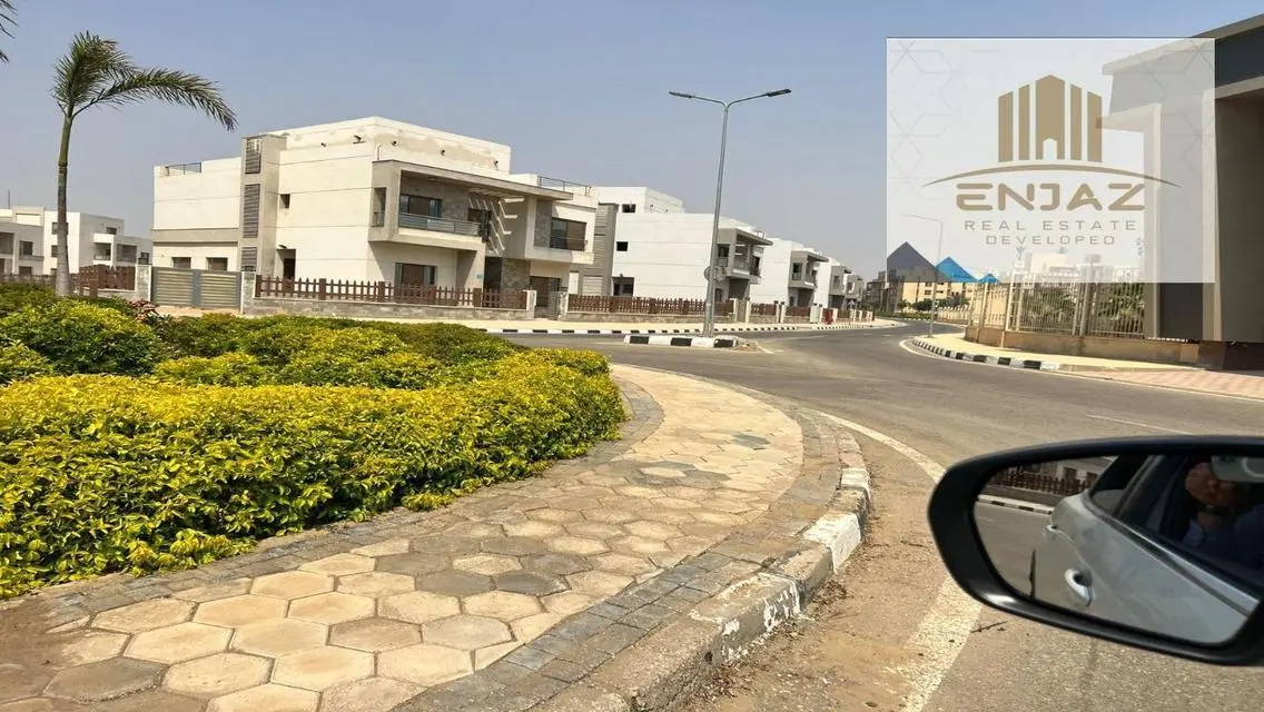 شقة فاخرة مع حديقة وشرفة