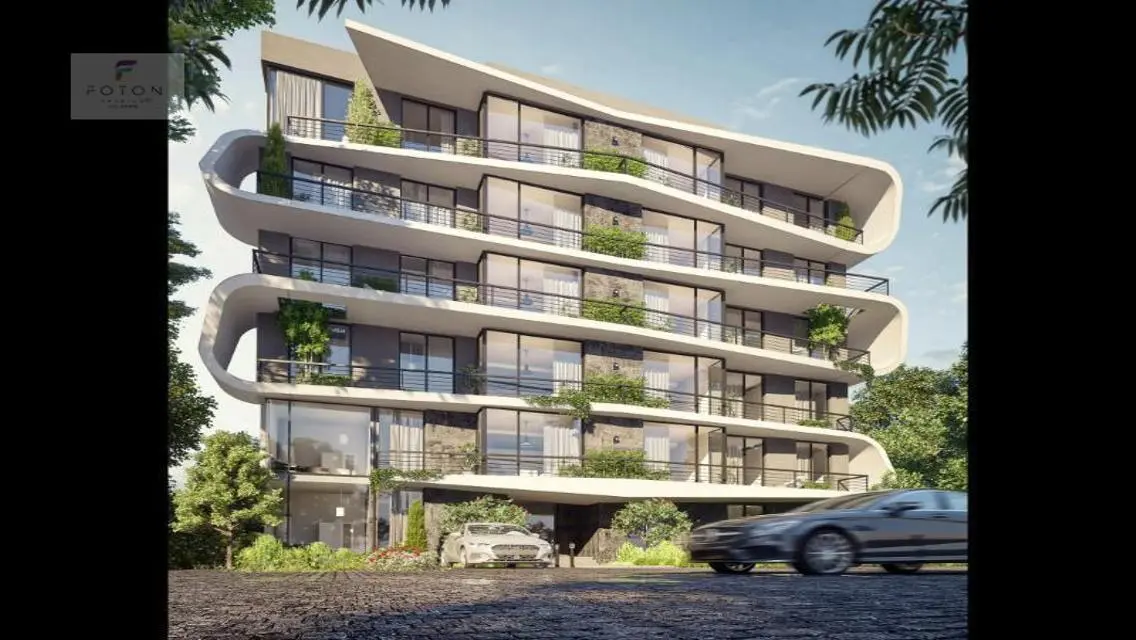Luxury Villa for Sale with Stunning Lake Views