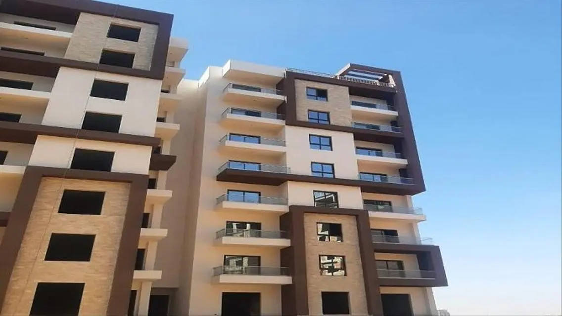 منزل أحلامك بمساحة واسعة ومرافق فاخرة