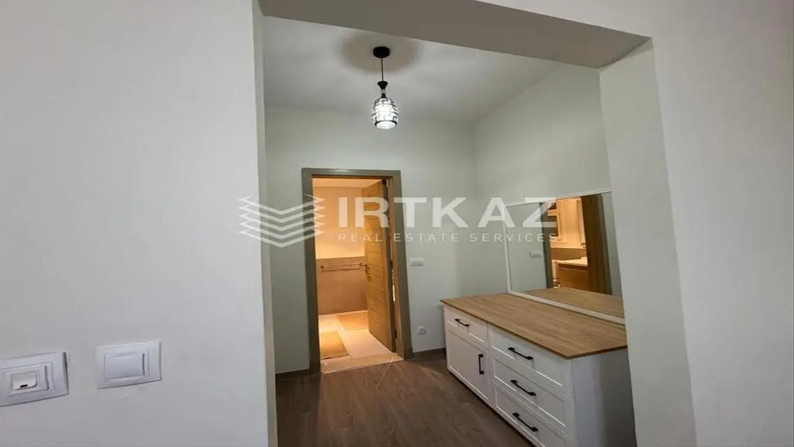 Stunning Apartment with Shared Pool and Fitness Club
