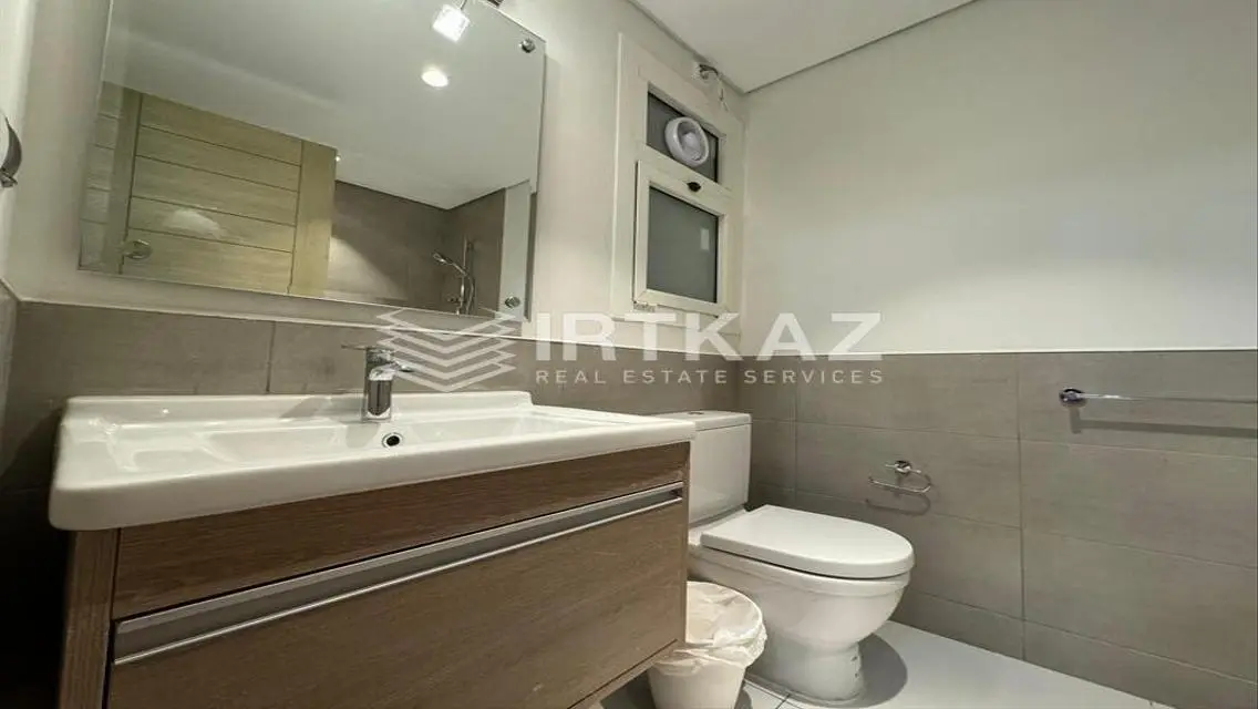 Stunning Apartment with Shared Pool and Fitness Club