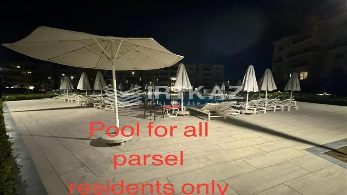 Stunning Apartment with Shared Pool and Fitness Club
