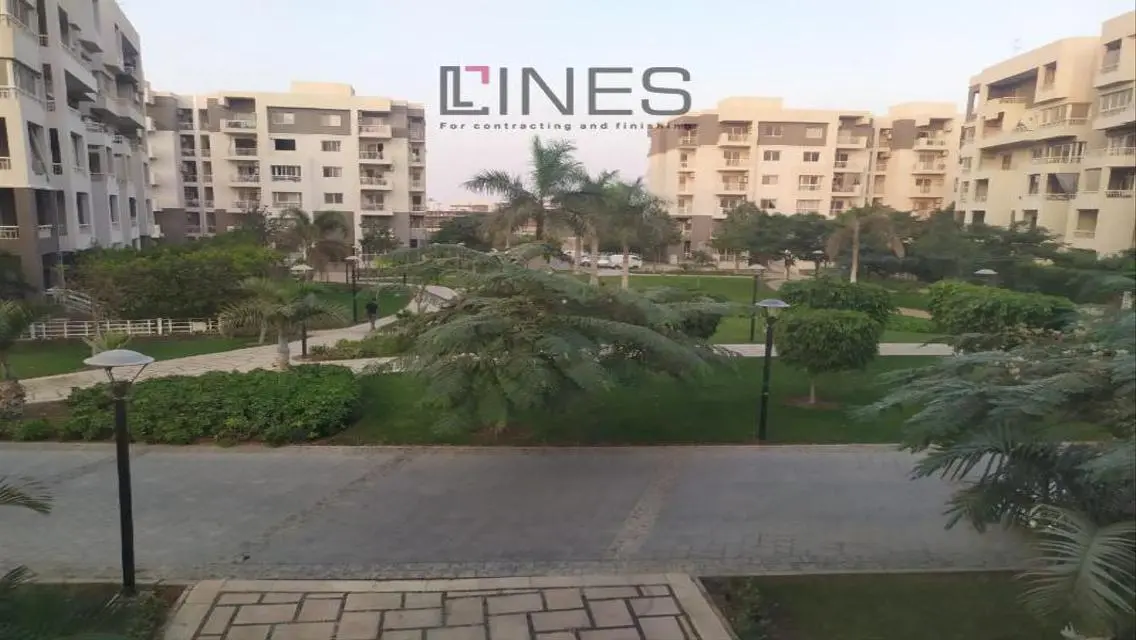 شقة دوبل فيو مع حديقة واسعة بمساحة 165 متر