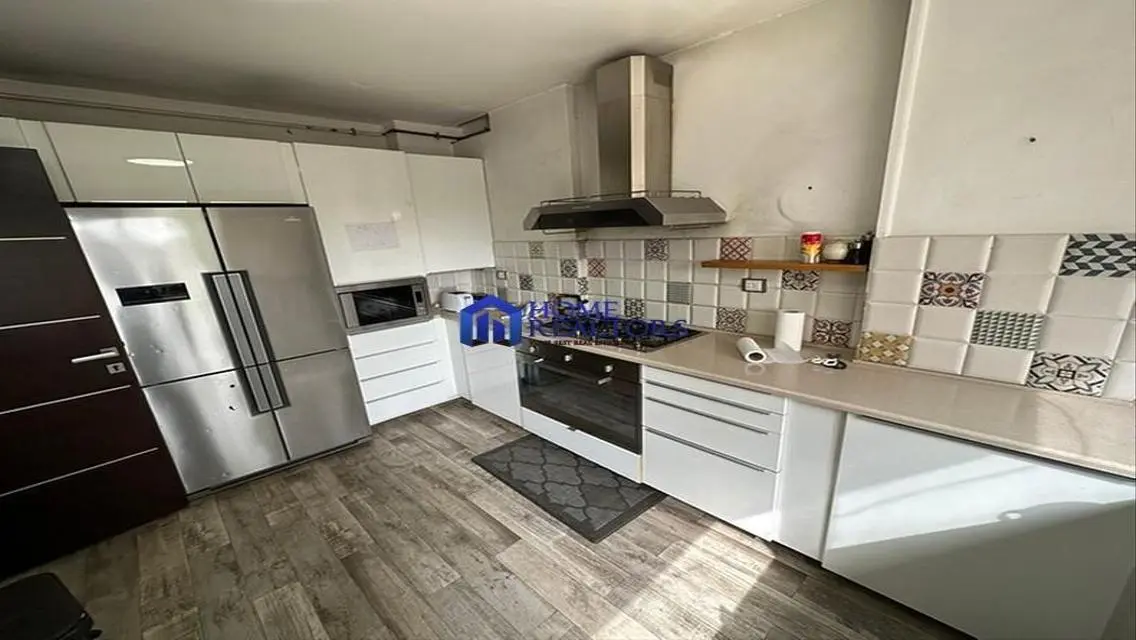 Unique Property for Sale with Complete Amenities