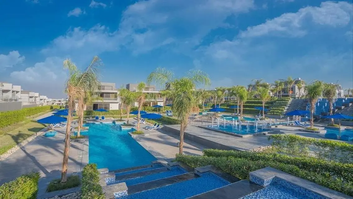 Luxury Apartment 248 sqm with Private Garden and Pool
