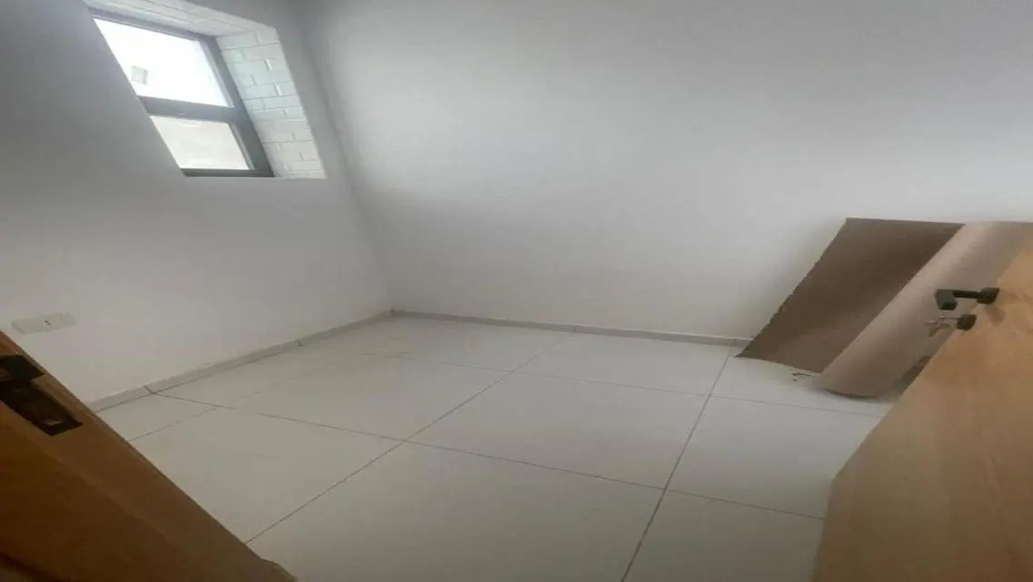 Luxury 3-Bedroom Apartment with 1500m² Space
