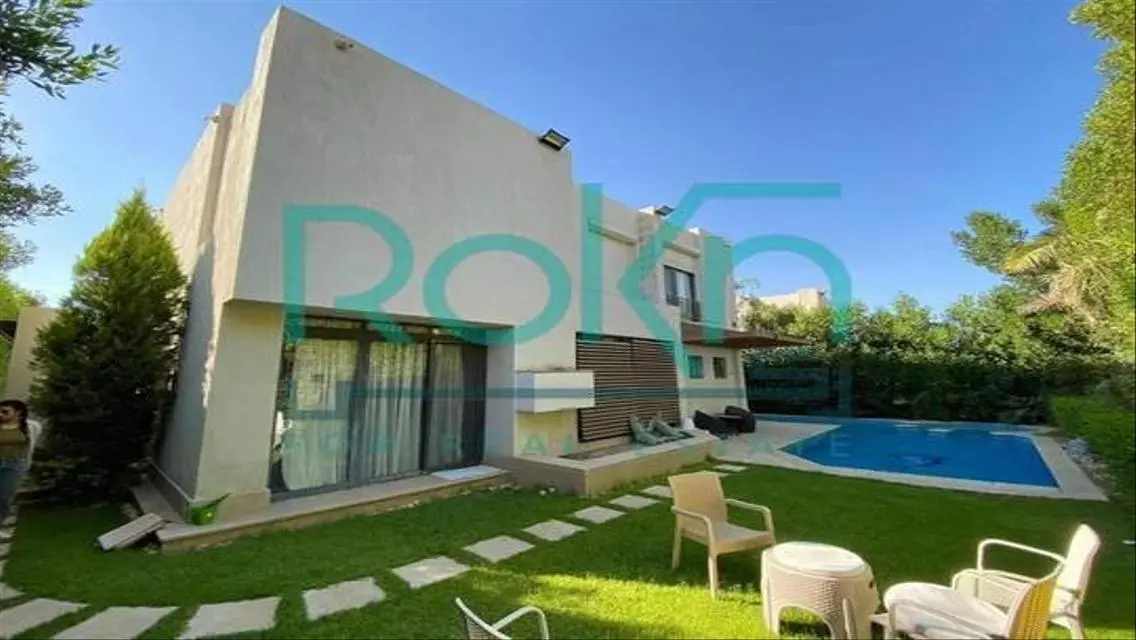 Luxury Villa with Private Pool and Garden in S Country Club - Allegria