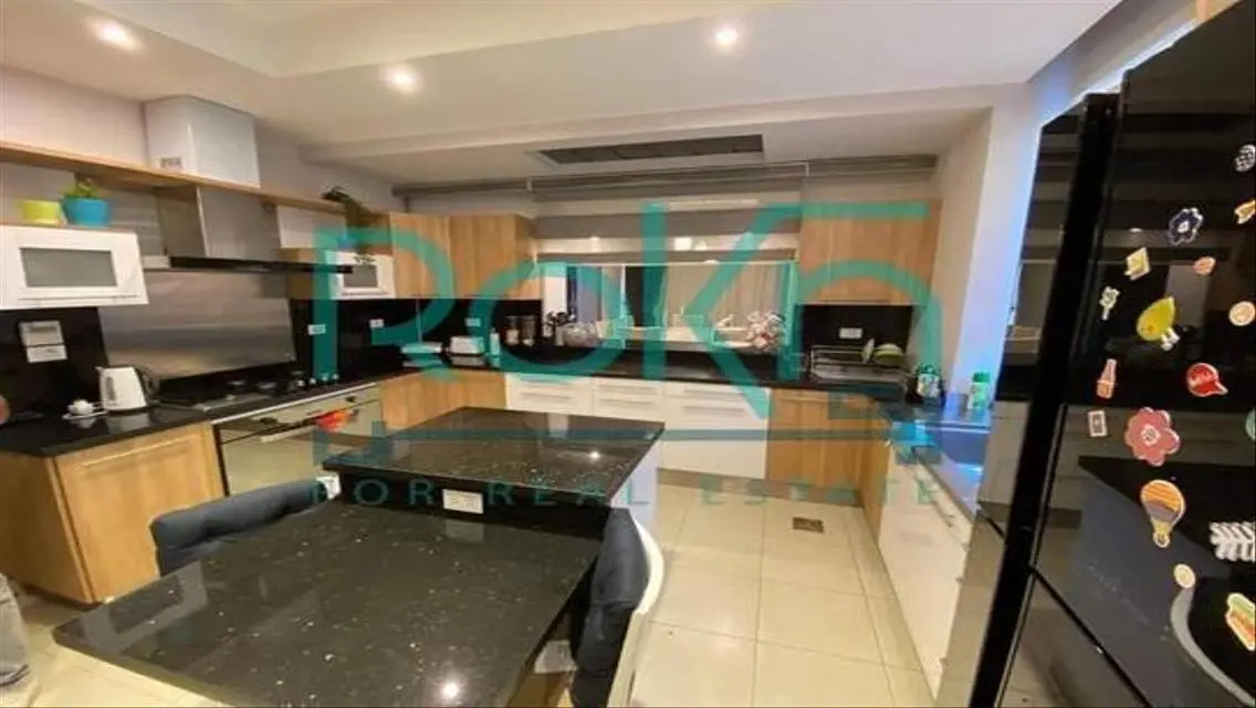Luxury Villa with Private Pool and Garden in S Country Club - Allegria