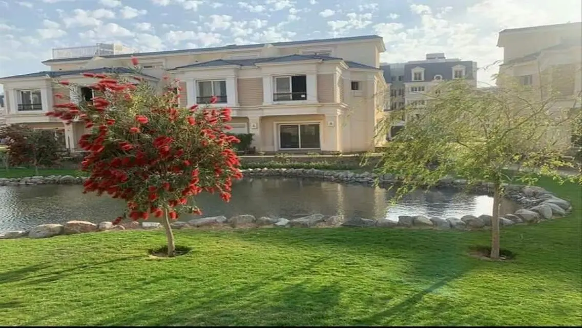 Luxury Apartment with Private Balcony and Garden - Unmissable Opportunity