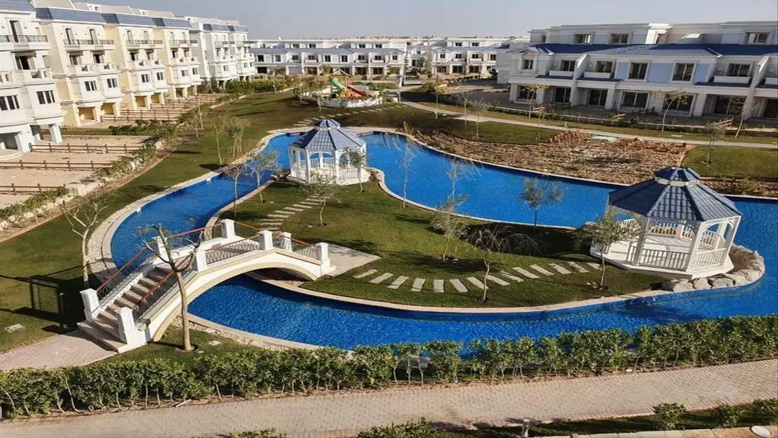 Luxury Apartment with Private Balcony and Garden - Unmissable Opportunity