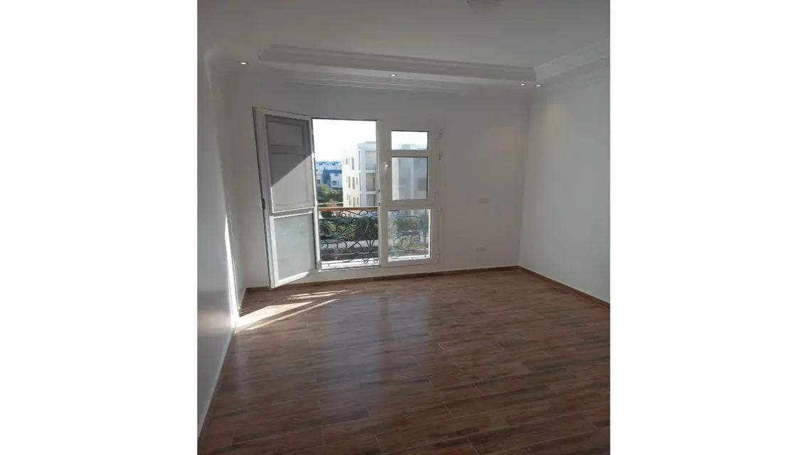 Luxury Two-Bedroom Apartment in a Residential Complex