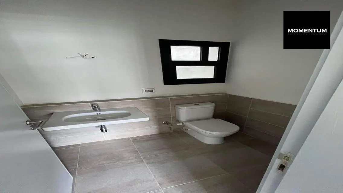 Stunning Courtyard 134 for Sale