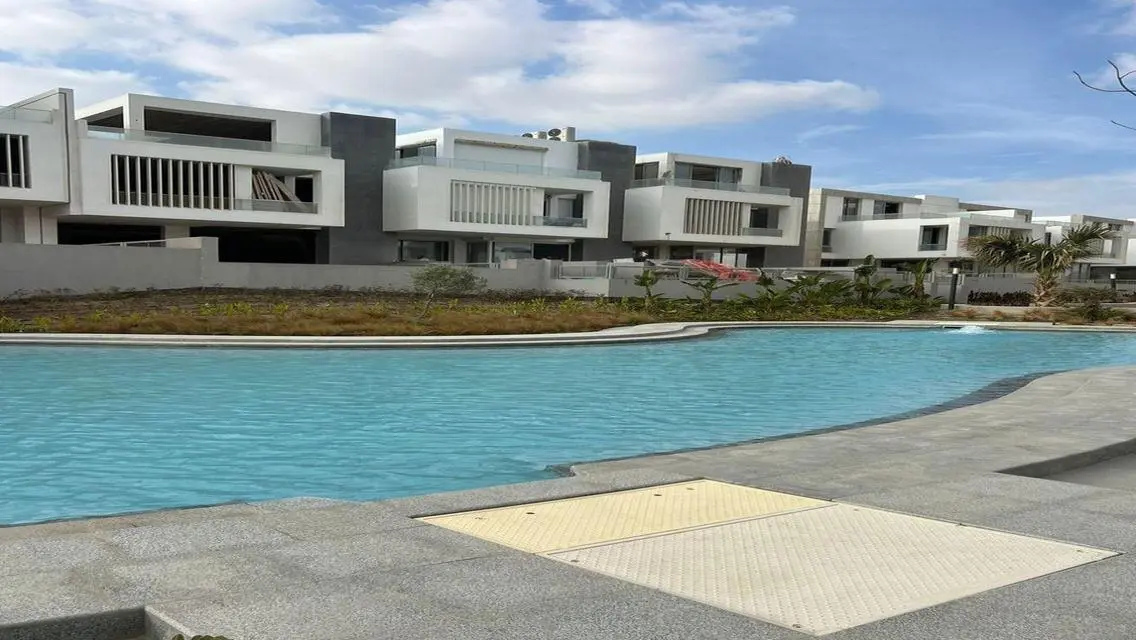 Luxury Villa for Sale with Private Pool and Garden