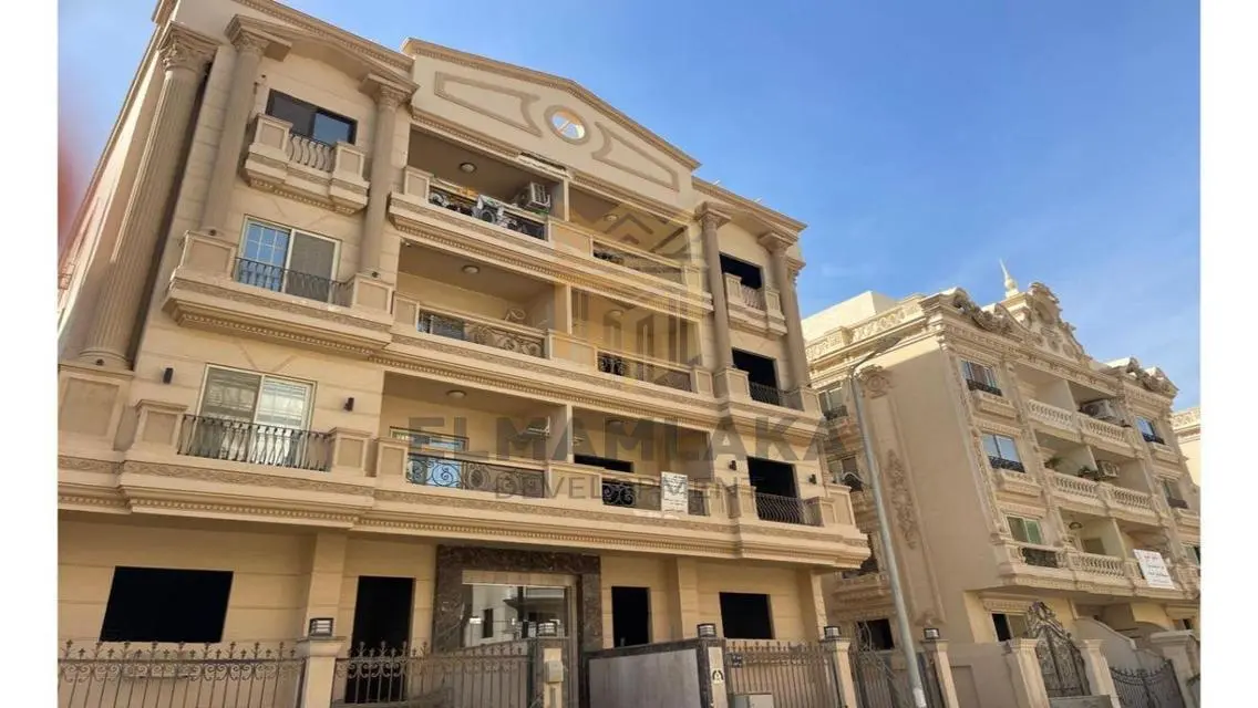 Luxurious Apartment for Sale with Dressing Room