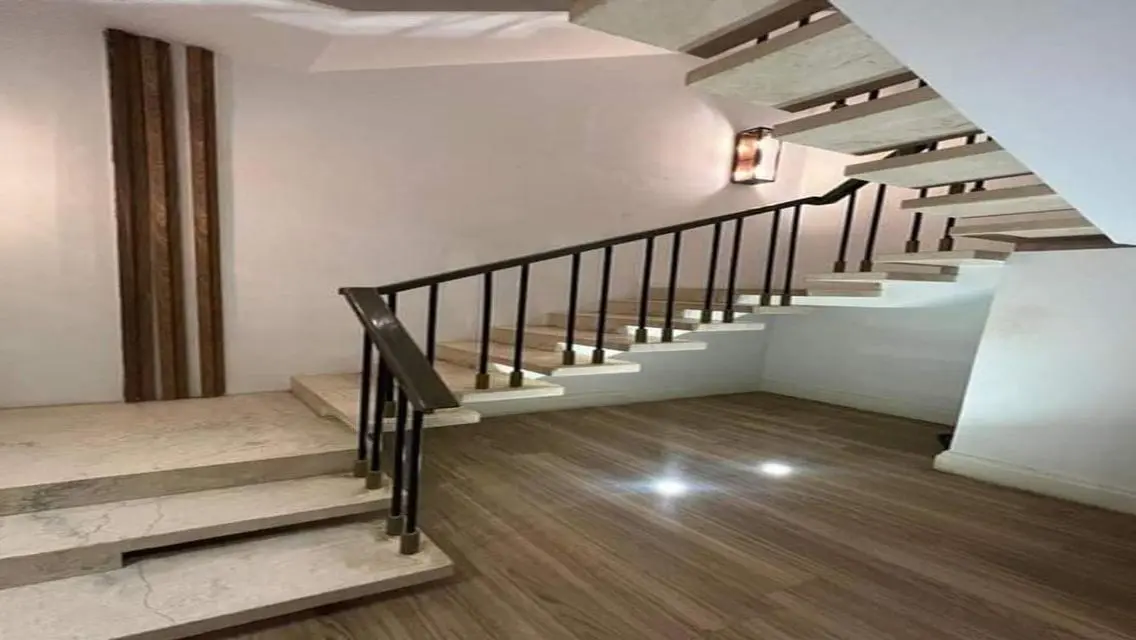 Luxury Villa in Trio Gardens with Exclusive Amenities