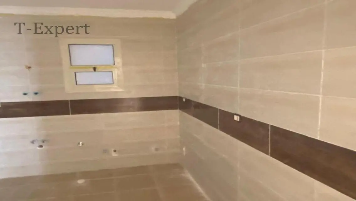 فيلا فاخرة على واجهة البحيرة