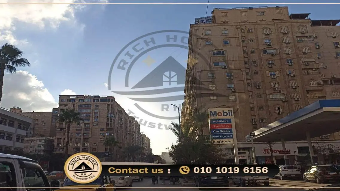 شقة فاخرة مع إطلالة مميزة ومرافق رائعة