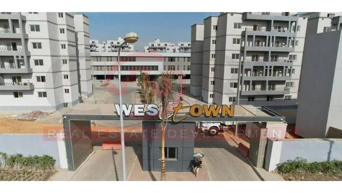 شقة فاخرة للبيع بمساحة ممتازة
