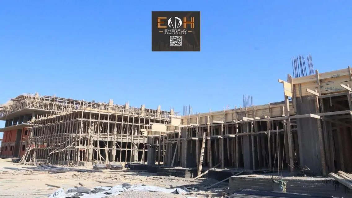 شقة فاخرة بمساحة 195 متر مربع مع إطلالة رائعة