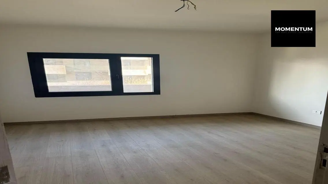 Luxury Apartment for Rent in Thriving Area