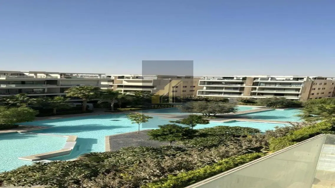 Luxury Apartment for Sale with Lake View