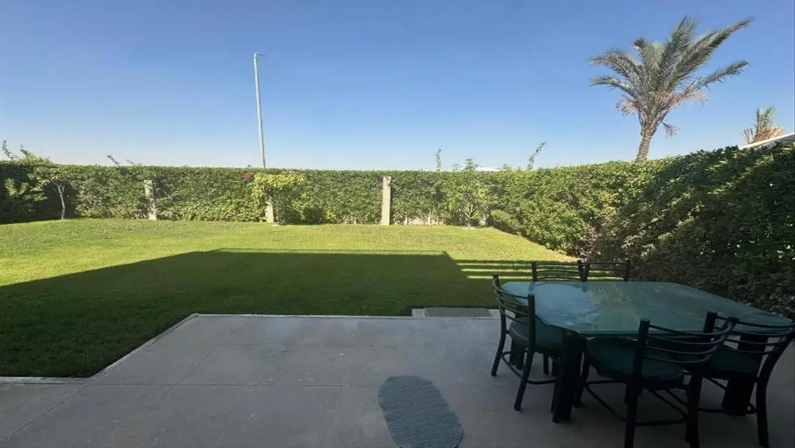 Luxury Apartment in Palm Hills - 218 m²