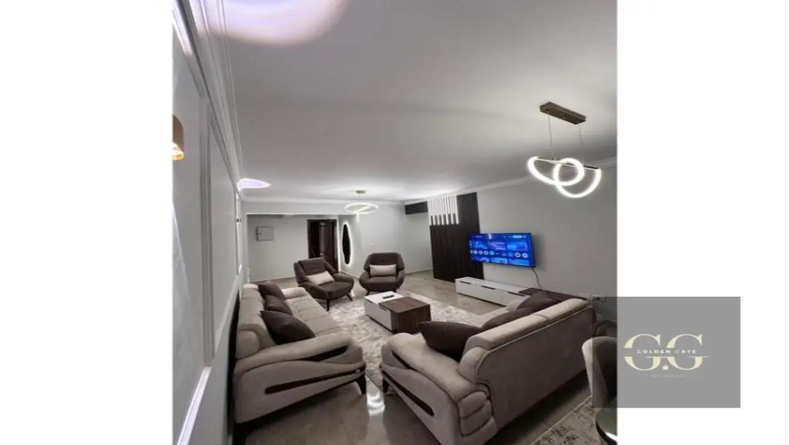 Luxurious Apartment for Sale - 130 Square Meters Perfect for Comfortable Living