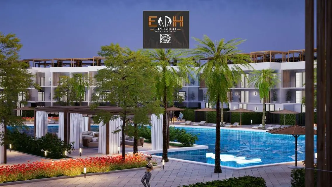 Luxurious Villa with Private Garden and Shared Pool