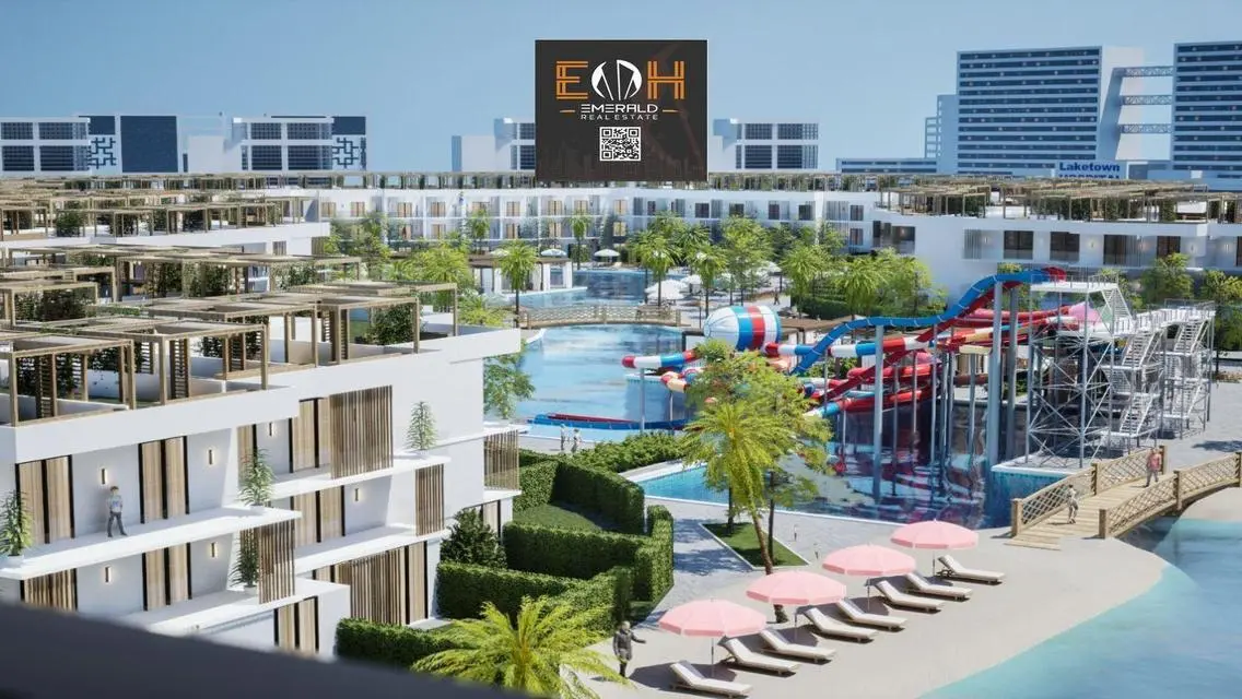 Luxury Villa with Expansive Space and All Amenities