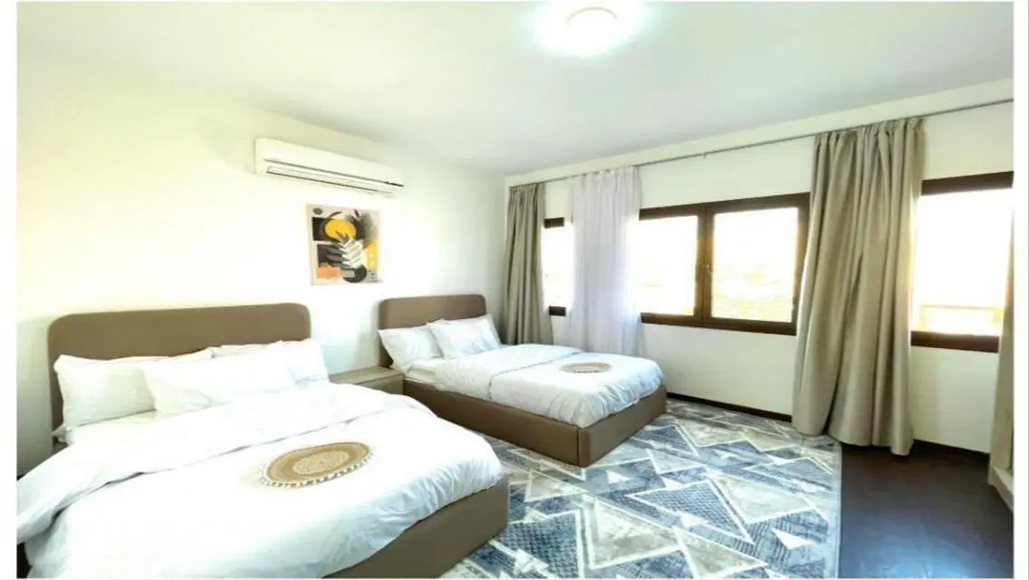 Luxurious Apartment in Golden Square
