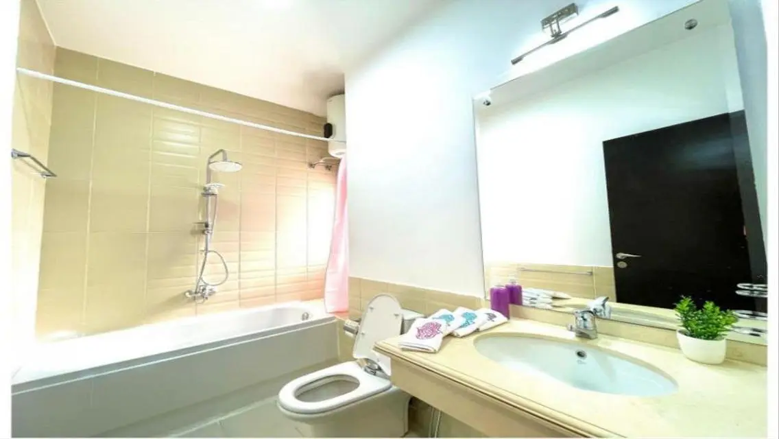 Luxurious Apartment in Golden Square