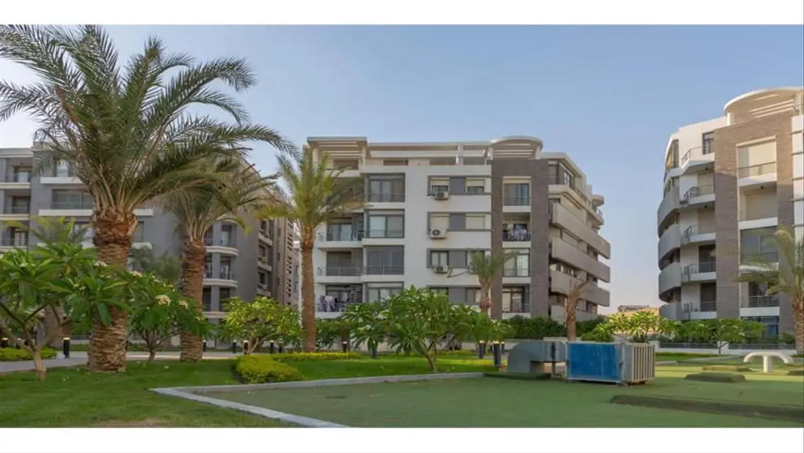Stunning Villa with Lakes View in a Premium Community