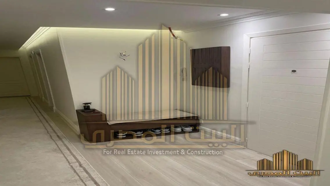شقة فاخرة 200 متر بموسم كامل في B11