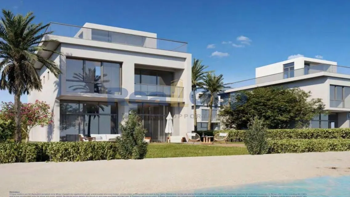 Luxury Villa with Spacious Design in a Prime Location