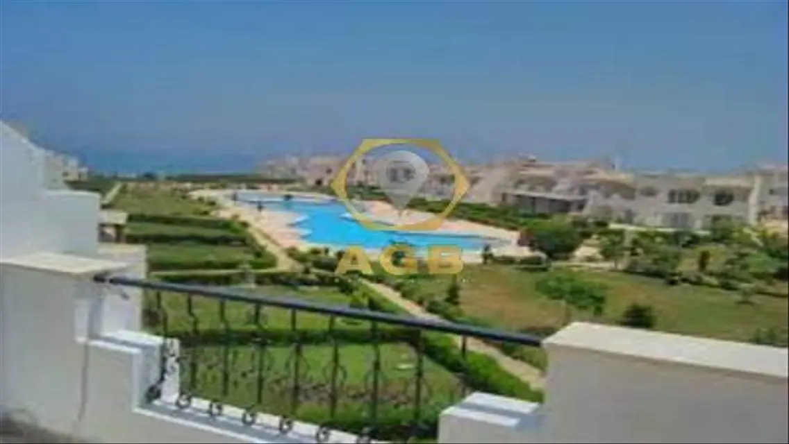 فيلا فاخرة للإيجار بموقع متميز