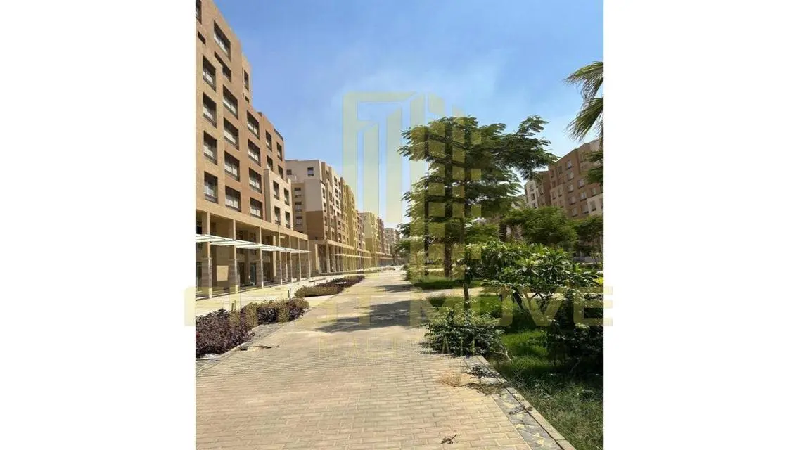 شقة فاخرة بمساحة واسعة في قلب المدينة