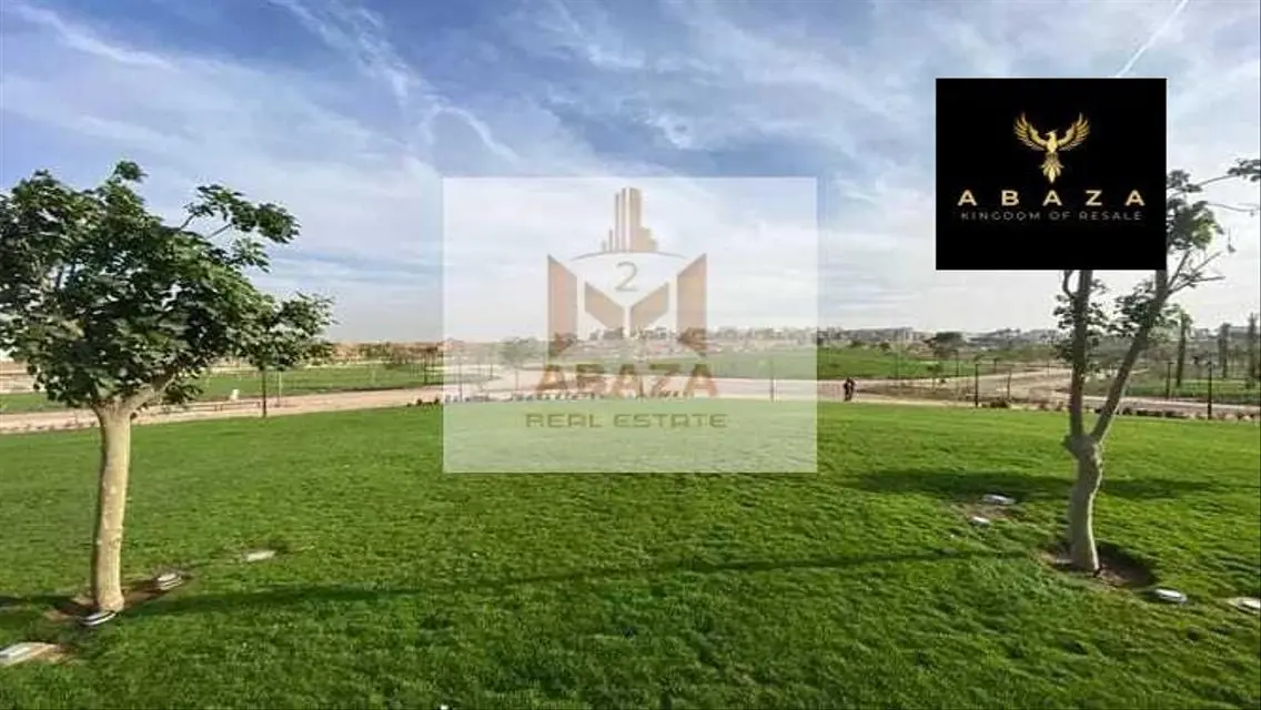 Luxury Apartment for Sale with 7 Rooms at 250000