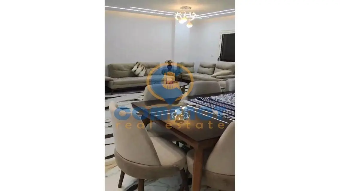 شقة فاخرة للبيع بمساحة 169 متر بمنطقة راقية