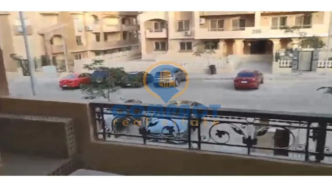 شقة فاخرة للبيع بمساحة 169 متر بمنطقة راقية