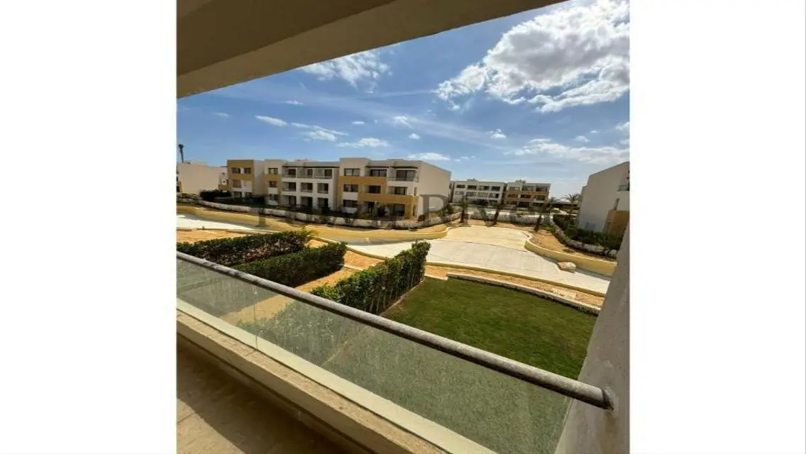 Luxurious Apartment for Sale with Spacious Layout