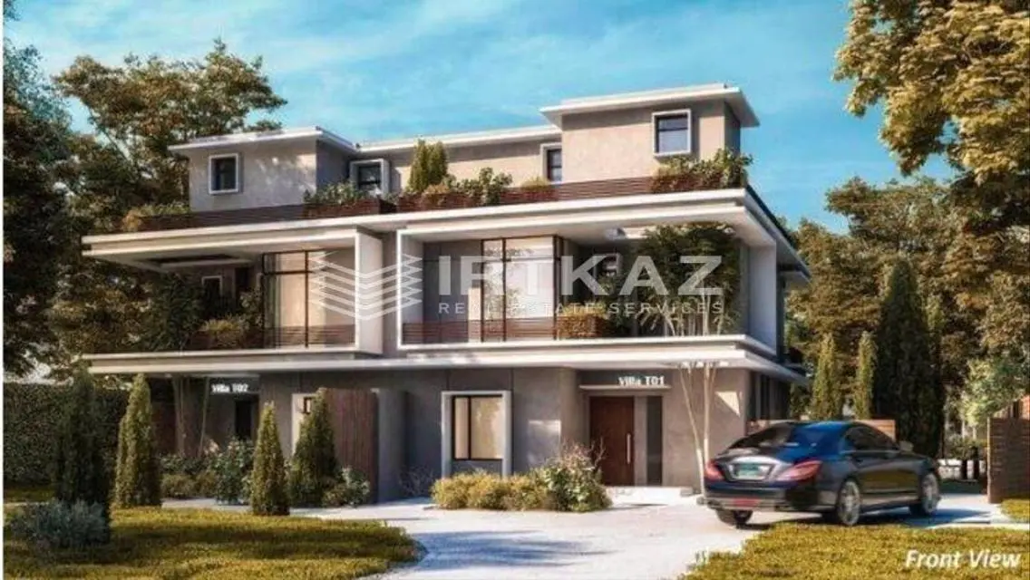 Luxury 10-Room Apartment at a Great Price