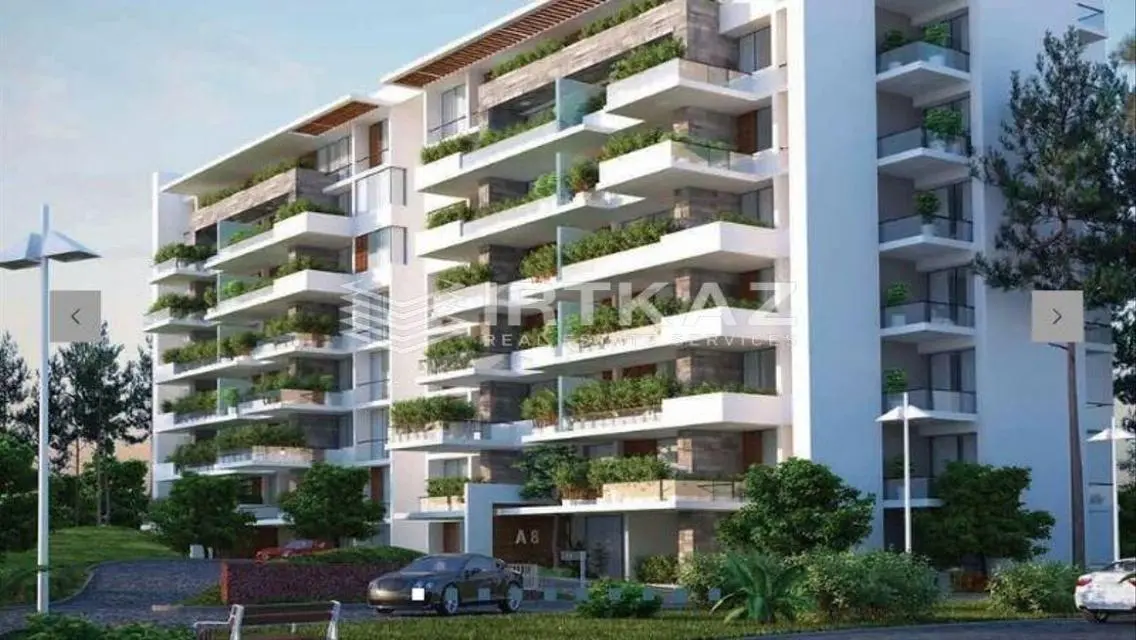 Luxury 10-Room Apartment at a Great Price