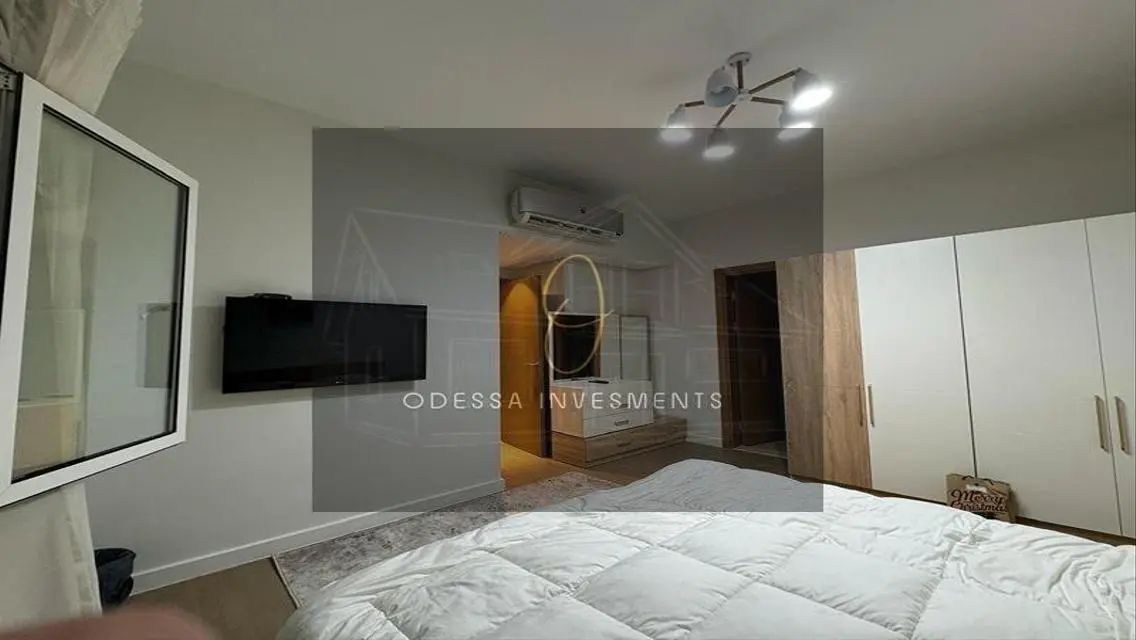 Luxury Apartment 2500 sqm with Lake View