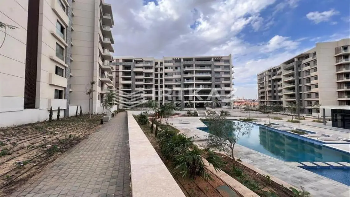 Luxury Apartment for Sale - 136 sqm in a Premium Project