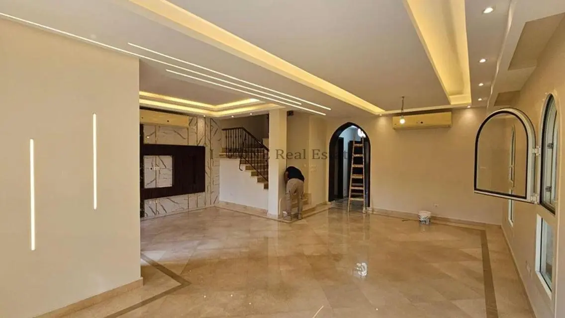Luxury Apartment with Maid Room and Spacious Balcony