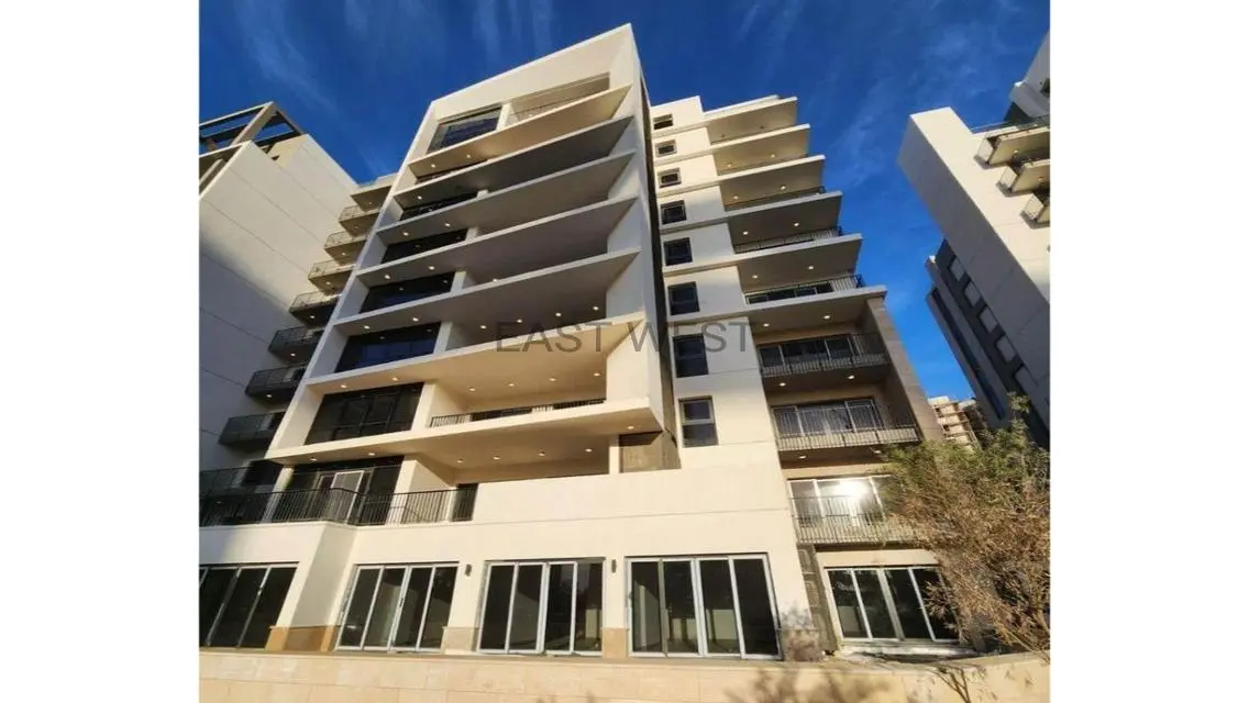 Luxurious Apartment for Sale with Full Amenities in Prime Location